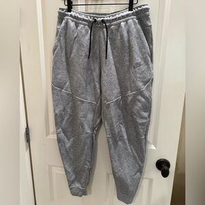 Nike Tech joggers